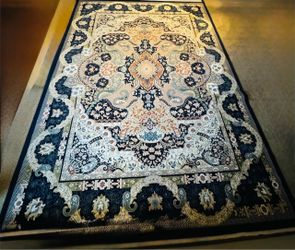 Area rug