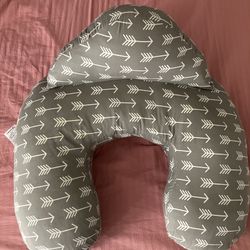 Nursing Pillow 