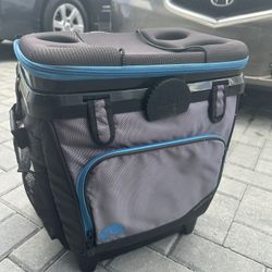 Igloo cooler