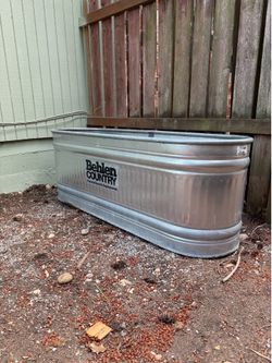Galvanized raised garden bed / planter