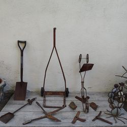 Vintage Garden Decorations 