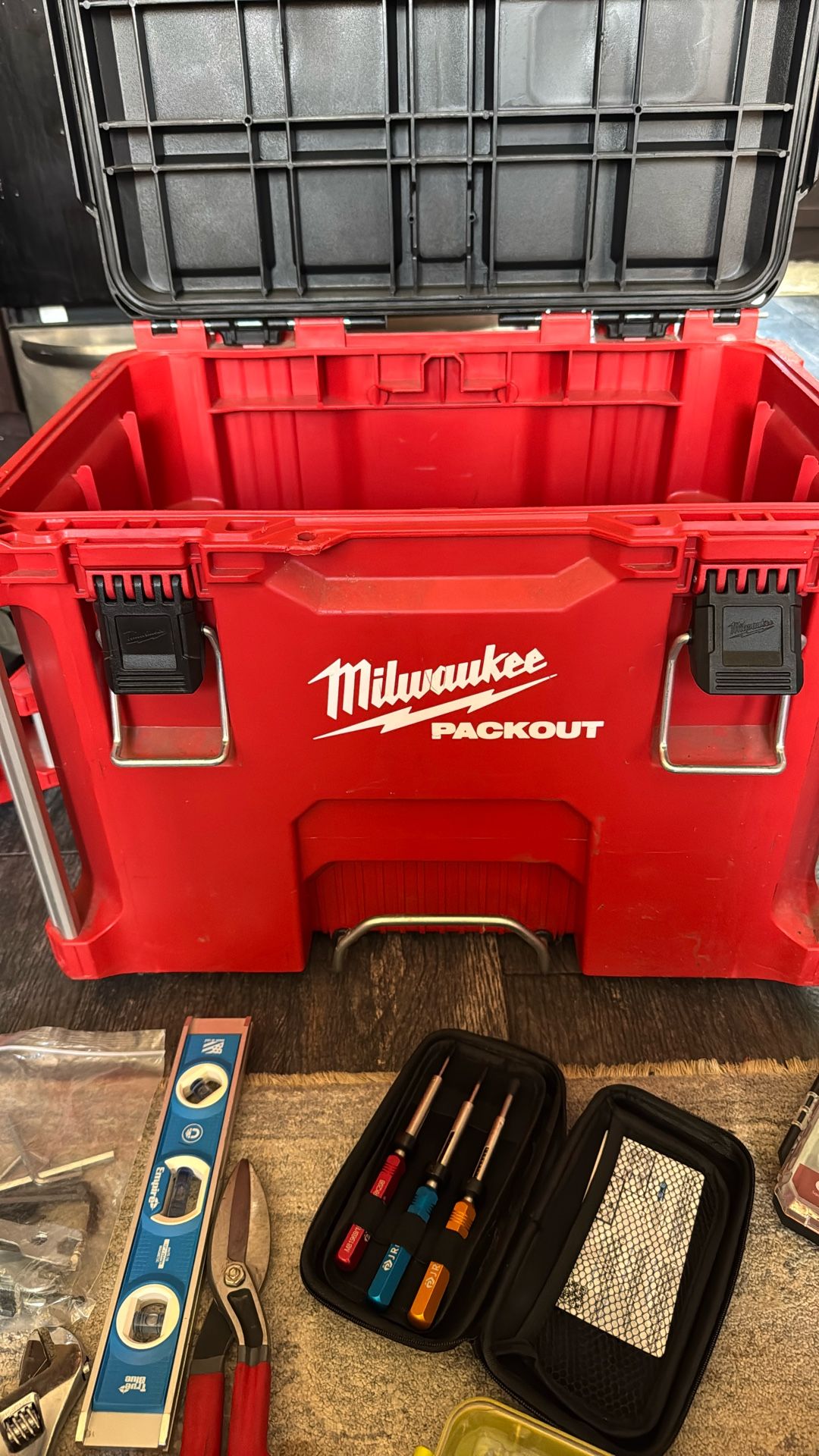 Milwaukee Rolling Pack out With Tools