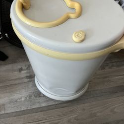 Baby Diaper Trash Can