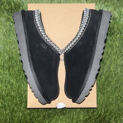 UGG Tasman Black