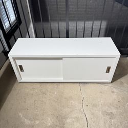 Tv console stand