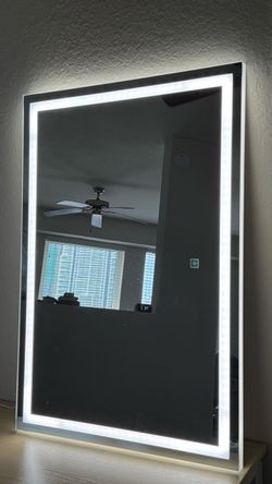 LED Lighted Vanity Mirror