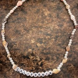 seashell necklace 🐚