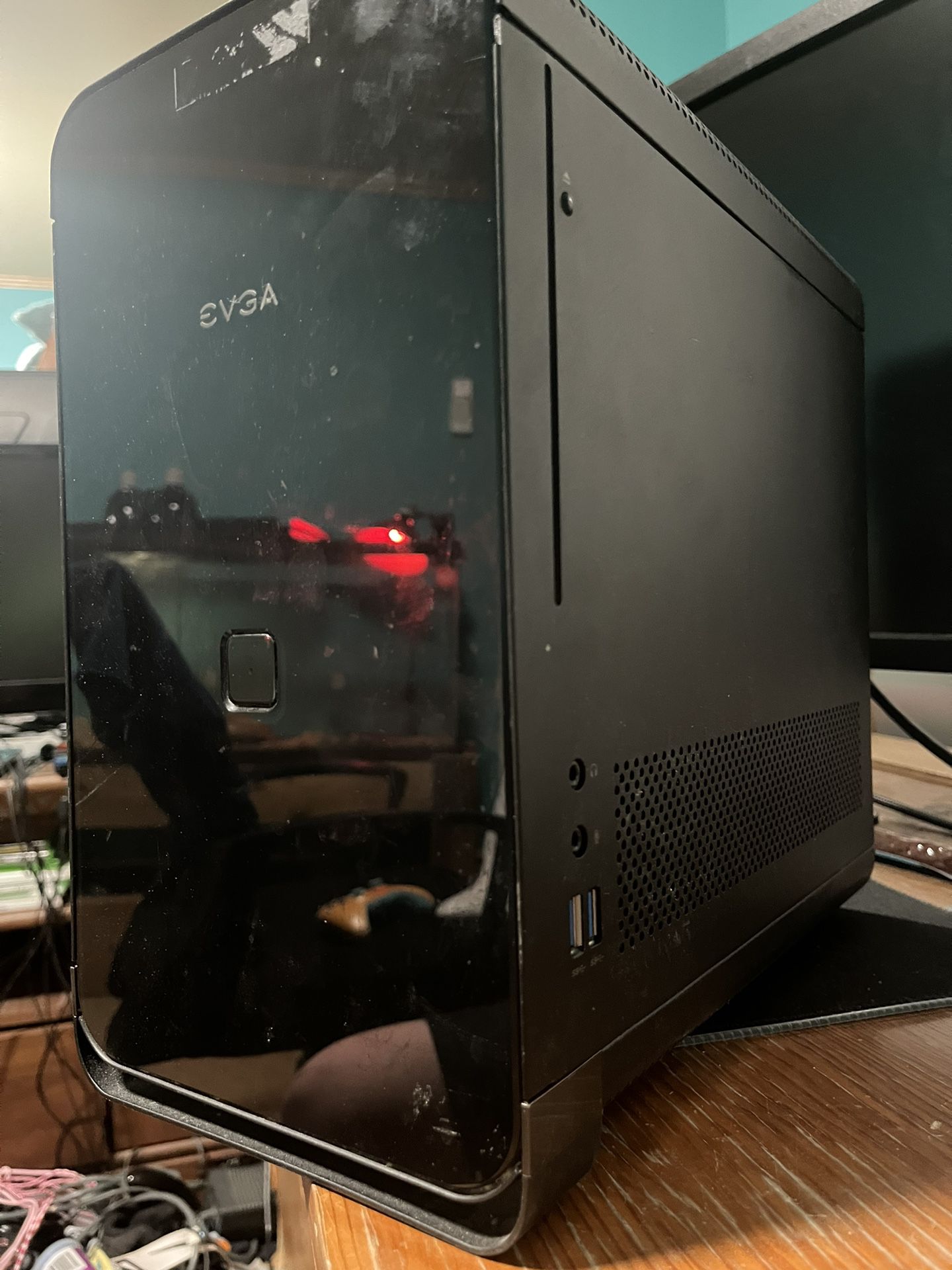 Gaming PC+ Gaming Monitor And WiFi Adapter+external Ssd