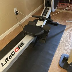 LifeCore Rowing Machine