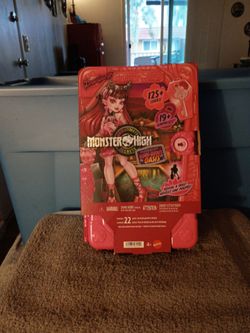 MONSTER HIGH Doll