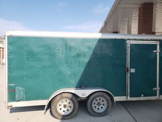 7 x 16 enclosed trailer