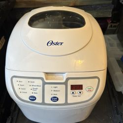 Oster Bread Maker- Works Great! 