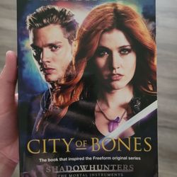 City of Bones by Cassandra Clare