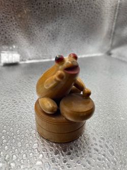 Vintage Frog Pencil Sharpener Wood Bongo Drums Drummer Made In Shanghai China