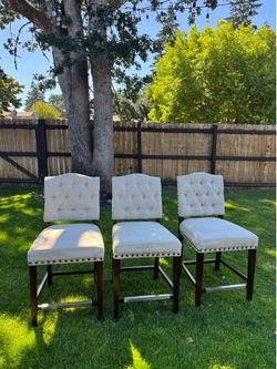 Island chairs