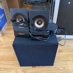 Logitech Computer Speakers with Sub
