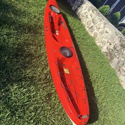 Hurricane Phoenix, Kayak
