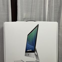 Apple iMac 2013 Intel i5 Like new Mint Condition 21.5 Inch 1TB Storage 8GB RAM 