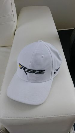 TaylorMade golf hat