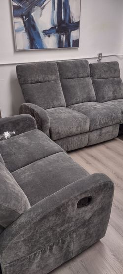 New recliner sofa and loveseat