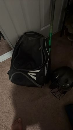 Baseball bag,bat, and helmet all in one