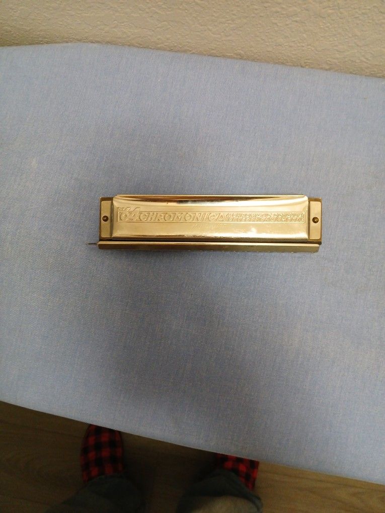 Advantage.
Harmonica