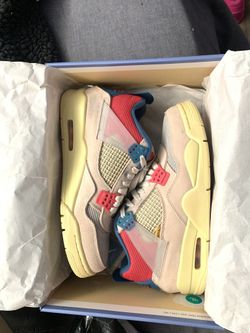 Air Jordan 4 Guava Size 9