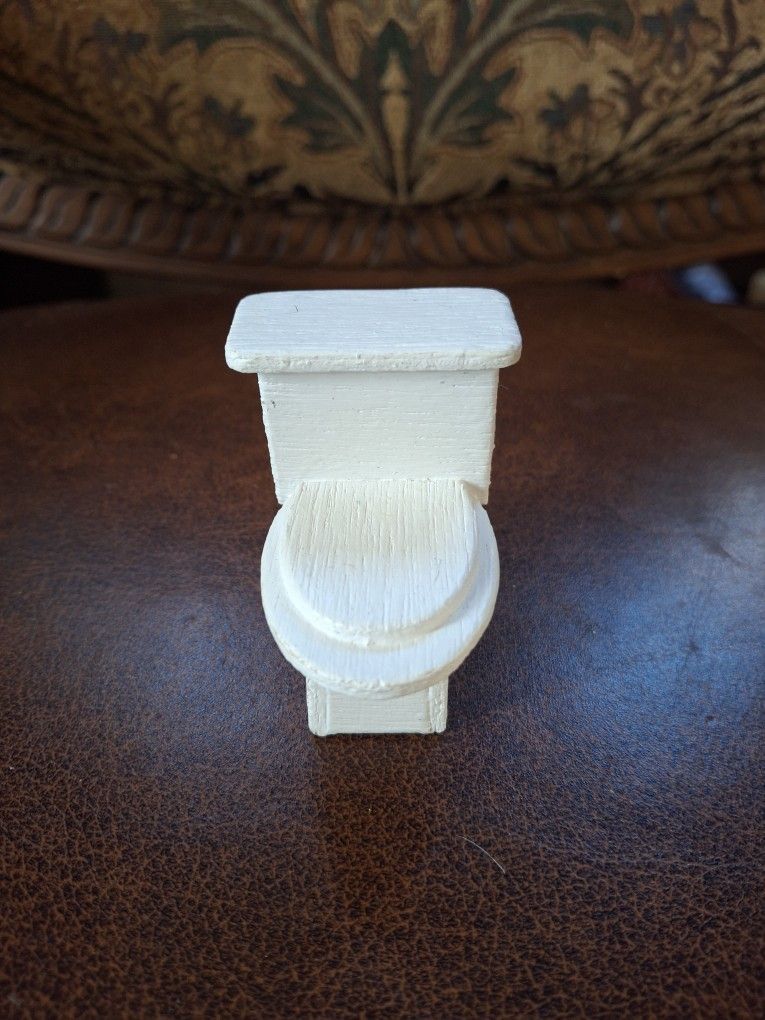 1/12 Scale Wood White Dollhouse Toilet