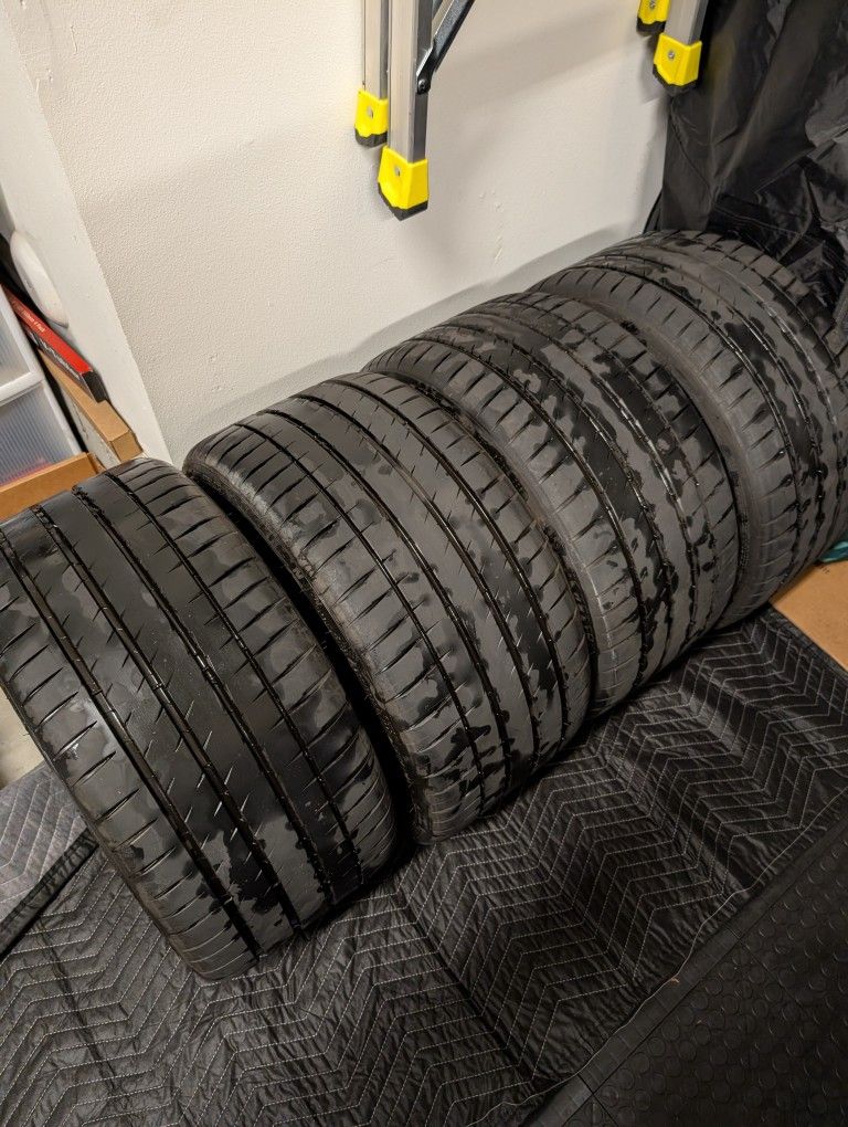 Michelin PS4 255/30r19