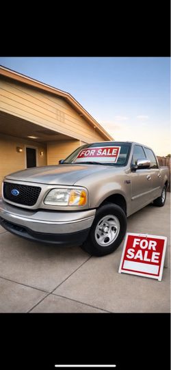 2002 Supercab XLT parts or whole