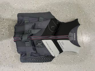 Hyperlite Life Jacket (Men’s Large)