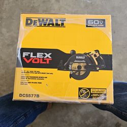 7 1/4 Worm Drive Style Saw With Brake  Tool Only 