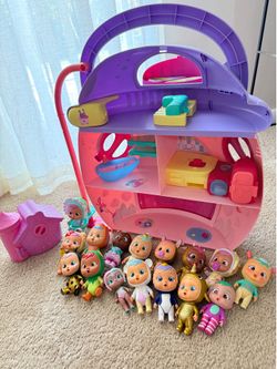 Cry babies doll house and dolls