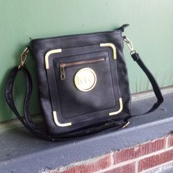 Designer Handbag (Michael Kors) Black an Gold(Logo)