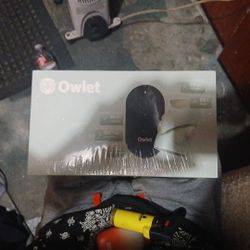 Owlet Dream Duo (Gen 3) All-in-One Smart Baby Breathing and Movement Monitoring Bundle with Sock & 2K HD Cam