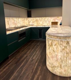 New European Flat-Panel & Shaker Cabinets  Nuevos Gabinetes De Estilo Europeo (Lisos y Shaker)