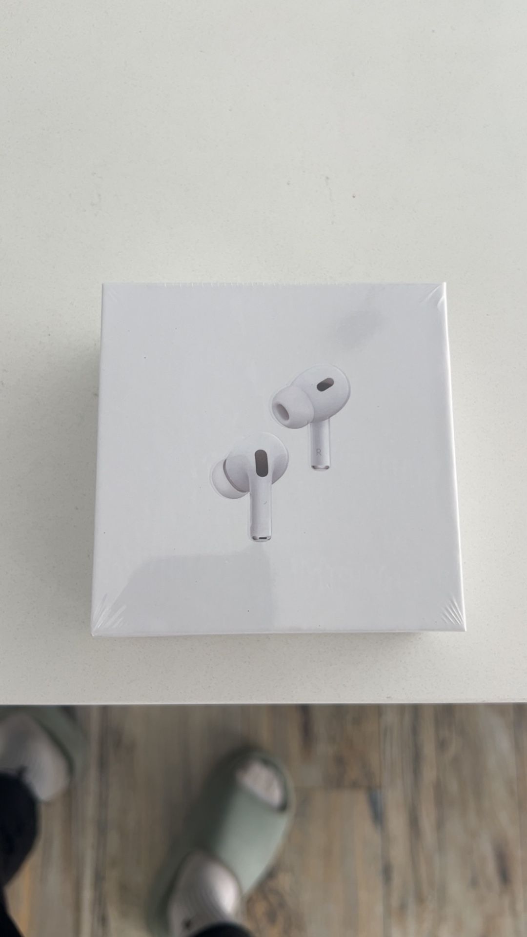 Alrpods Pro 2nd Generation with USB-C Wireless Charging case