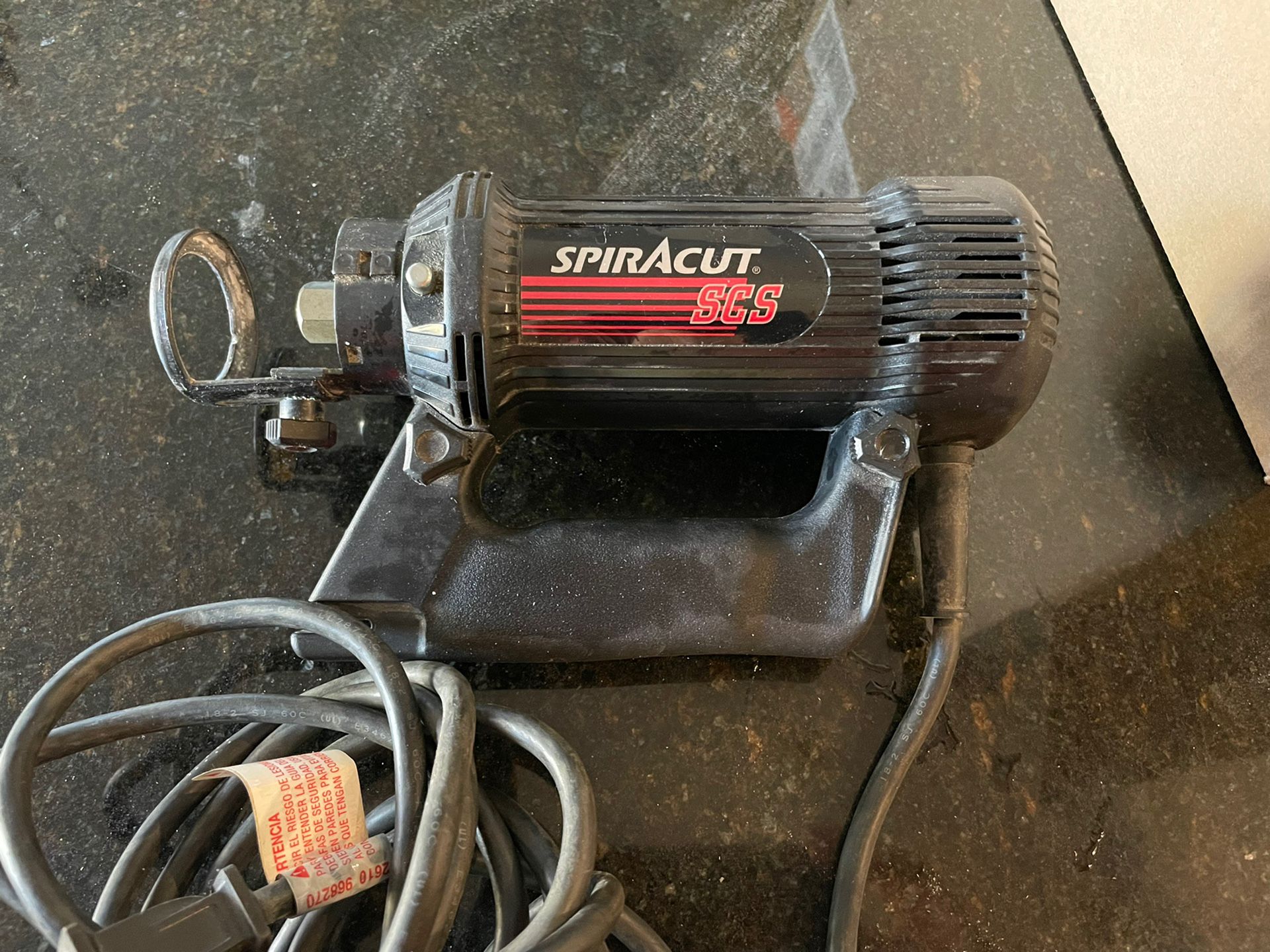 ROTOZIP SCS 01 Electric Spiral Saw pre owned