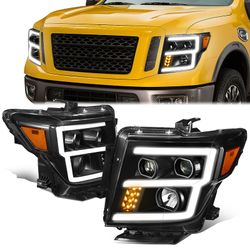DNA Motoring Projector Headlights - 2017-2022 Nissan Titan / 2016-2022 Titan XD - Black / Amber (Pair)