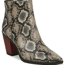 Brand NEW Sam Edelman Size 6