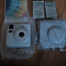 Fujifilm Instax gray Mini SE Bundle 