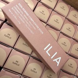 ILIA Skin Rewind Complexion 