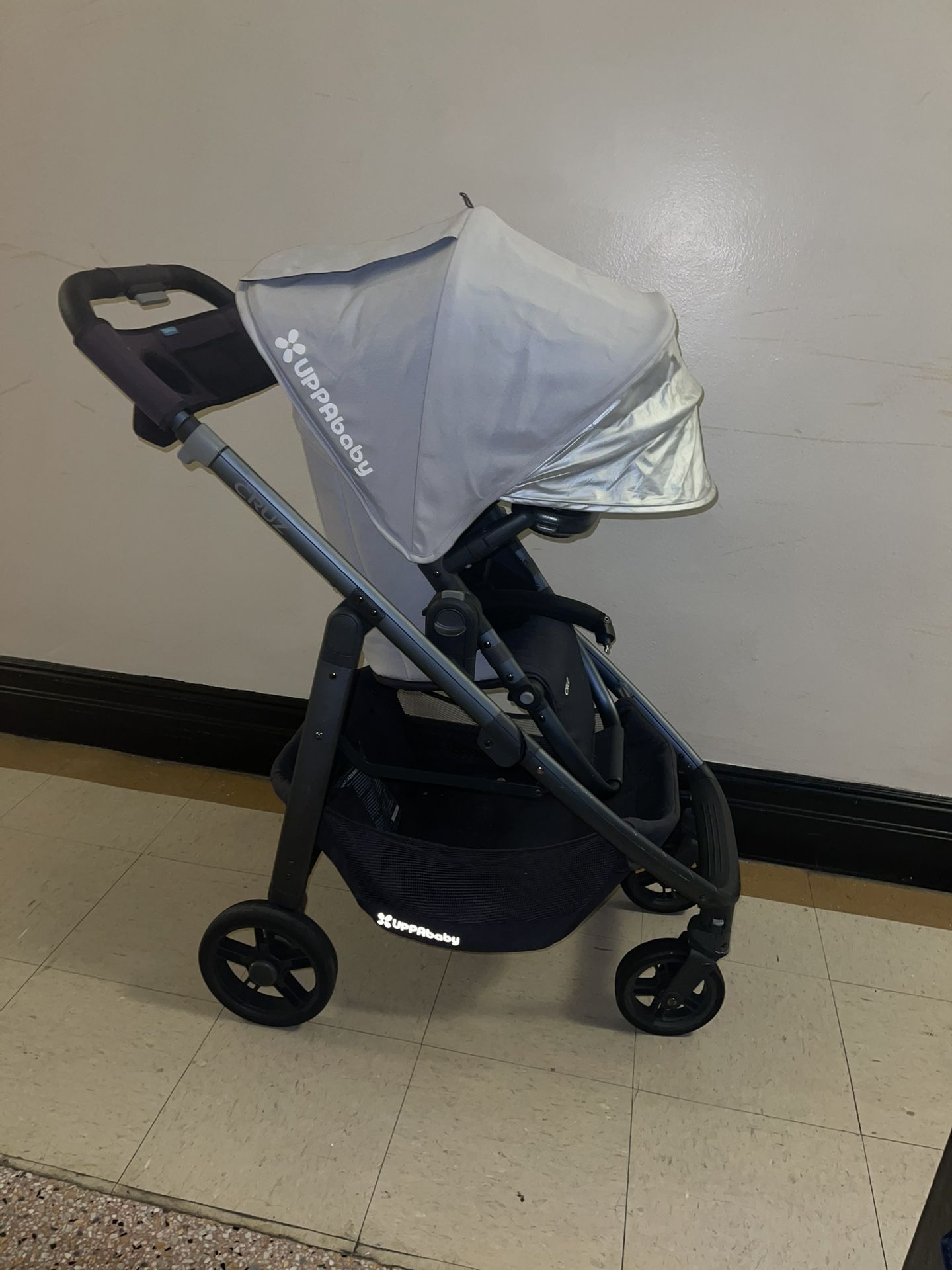 UPPAbaby CRUZ V2 Stroller
