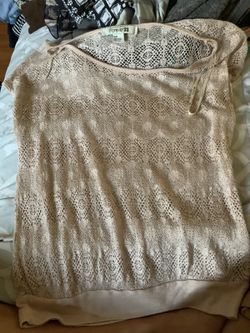 Women’s shirts