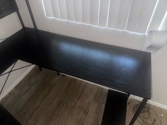 L Shape desk
