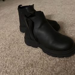  Zara  Boys ANKLE BOOTS Black  Size EUR 25/Toddler 8/8.5
