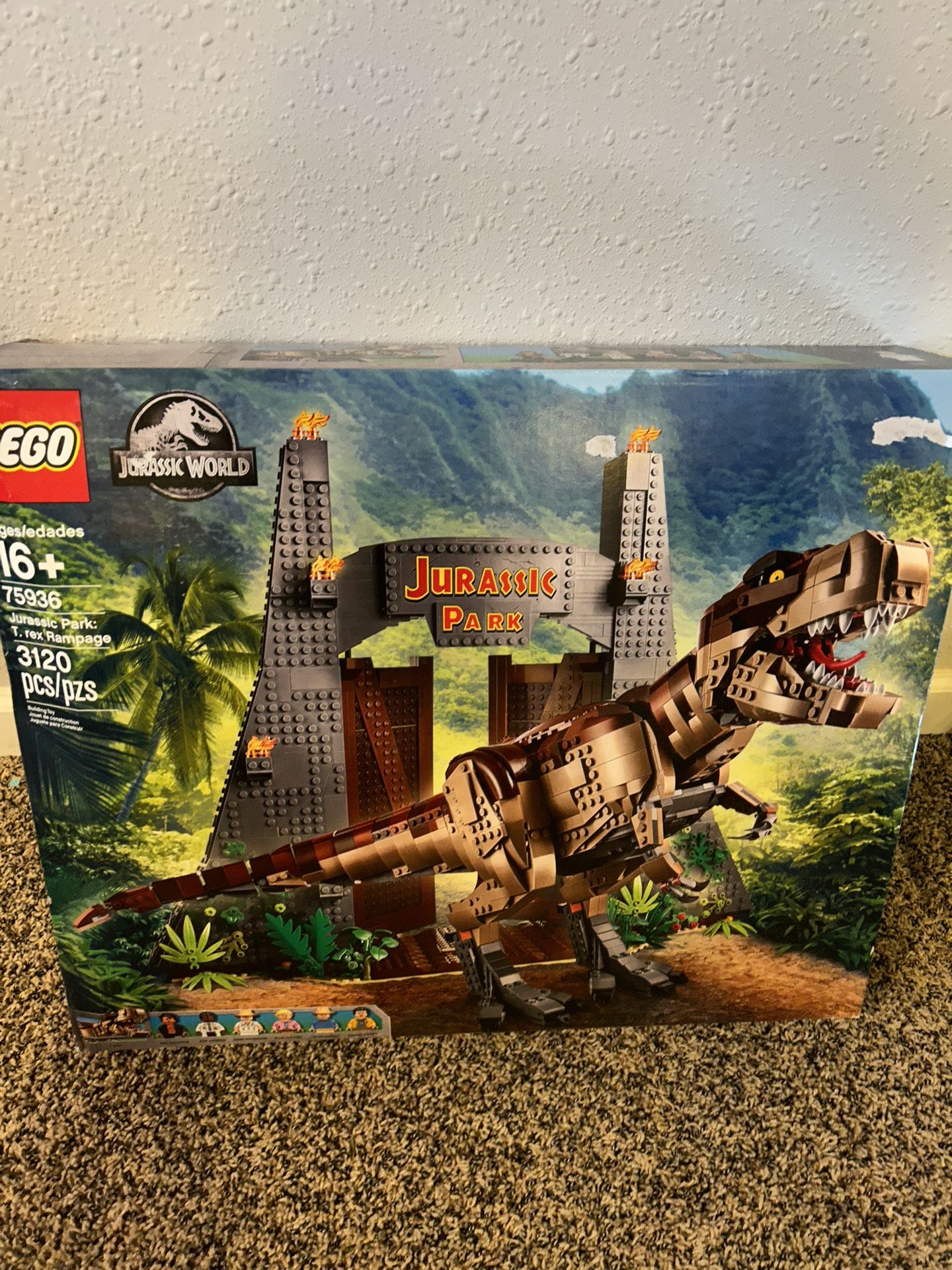 Jurassic World 3000 + Piece Lego Set