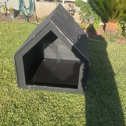 Dog House 