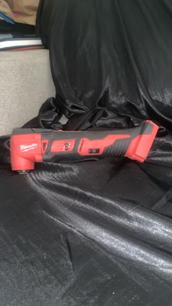 Milwaukee multi tool 18v