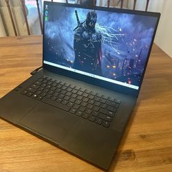 15” Razer Blade High End Gaming Laptop (144Hz Display)